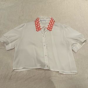 Cropped white button up with fun collar - small